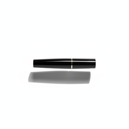 Velvet Noir Volumizing Mascara